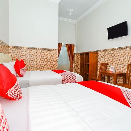 Oyo 3125 Hotel Taman Sari Semarang Kültér fotó